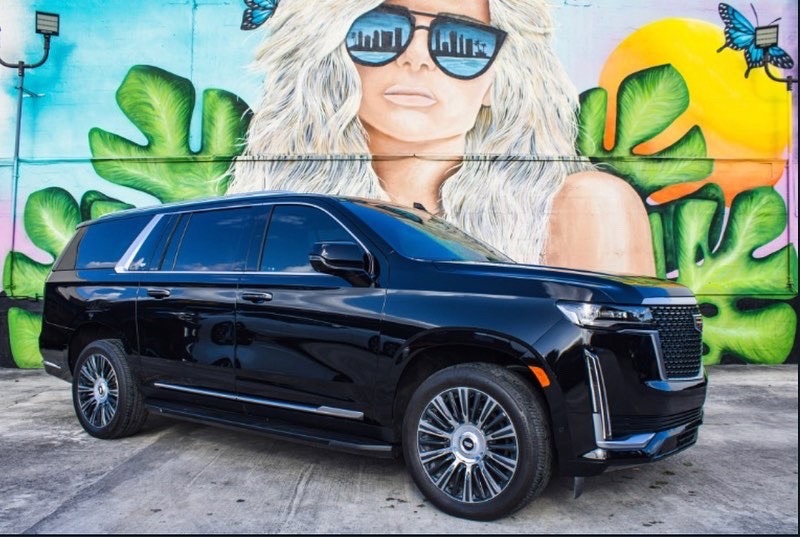 2023 Cadillac Escalade ESV For Rent in Miami American Luxury Auto